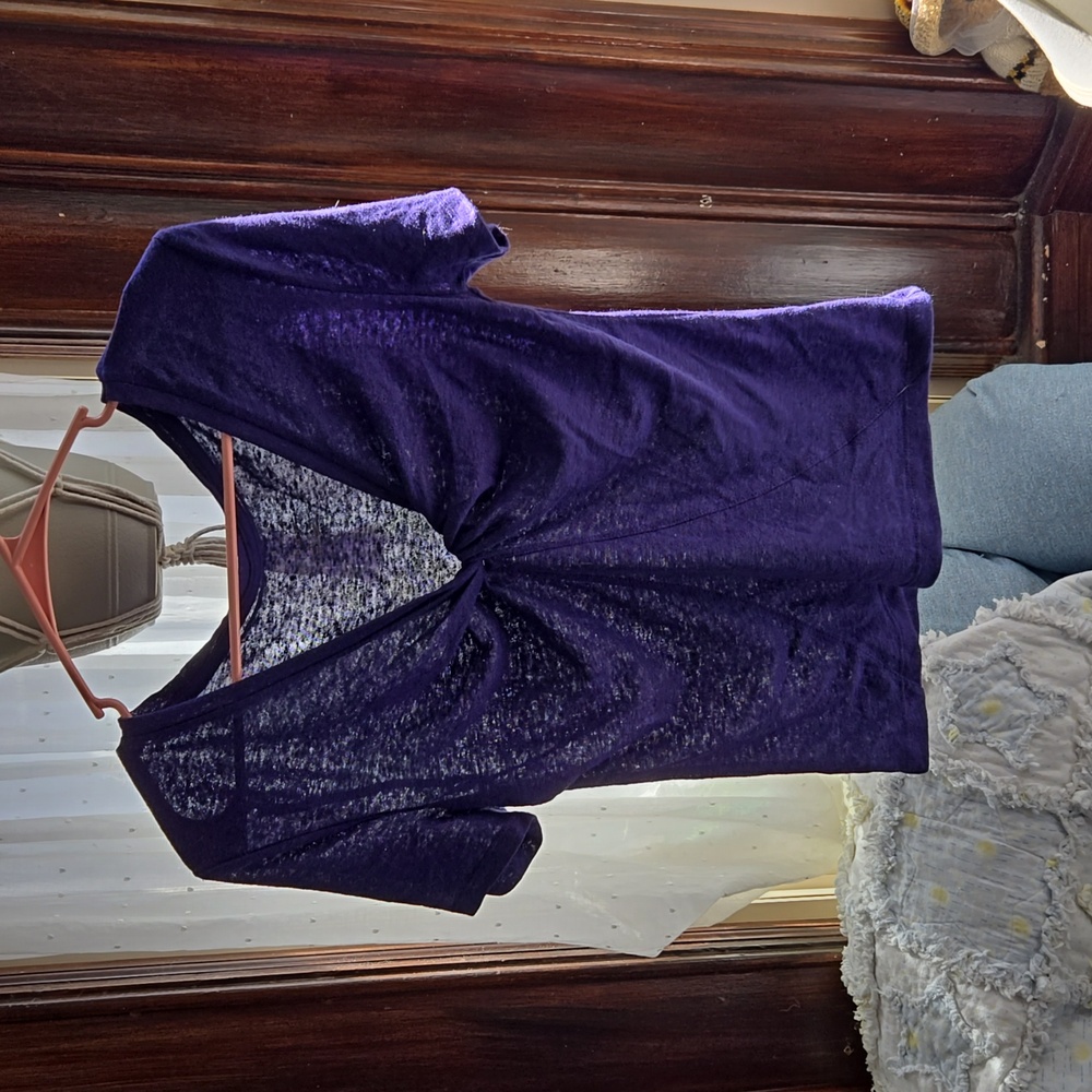 Sm A New Day purple twist don't t shirt. Only worn once. Beautiful.